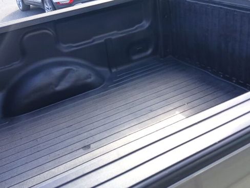 Used 2011 Ford F150 XLT w/ XLT Chrome Pkg image 14