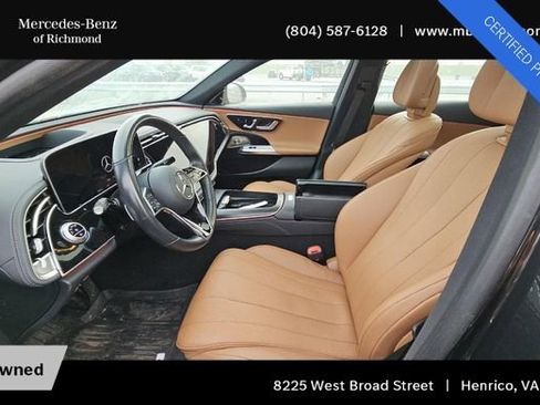 Used 2025 Mercedes-Benz E 350 4MATIC Sedan image 5