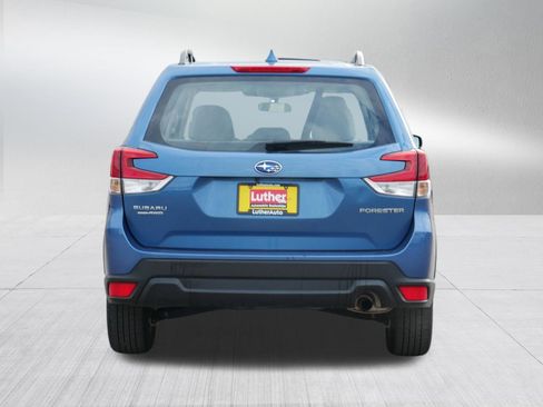 Used 2022 Subaru Forester image 6
