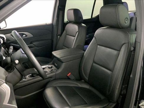 Used 2023 Chevrolet Traverse LT w/ LT Premium Package AWD/4WD image 22