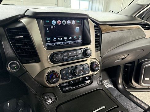 Used 2019 GMC Yukon XL Denali w/ Open Road Package image 16