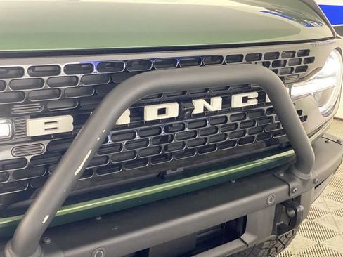 Used 2023 Ford Bronco Wildtrak image 35