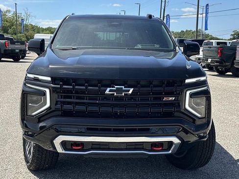 New 2026 Chevrolet Tahoe Z71 w/ Z71 Off-Road Package AWD/4WD image 3