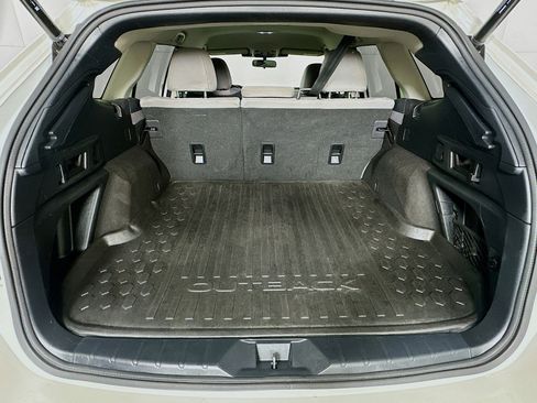 Used 2023 Subaru Outback Premium AWD/4WD image 26