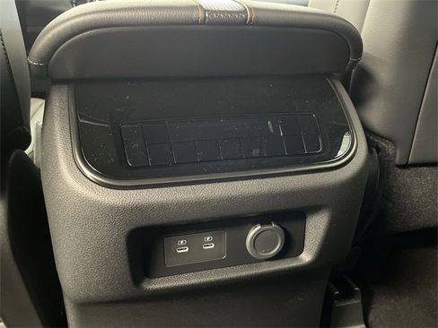 New 2025 Nissan Armada PRO-4X image 21