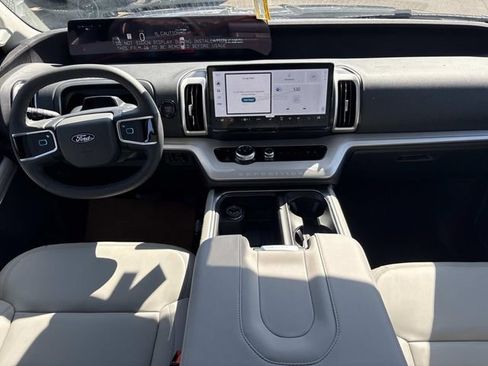 New 2027 Ford Expedition Max Active AWD/4WD image 15