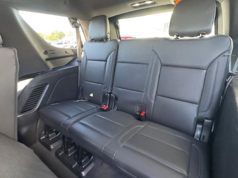 Used 2023 Chevrolet Tahoe LT image 9