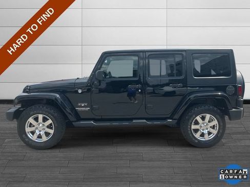 Certified 2017 Jeep Wrangler Unlimited Sahara w/ Max Tow Package AWD/4WD image 6