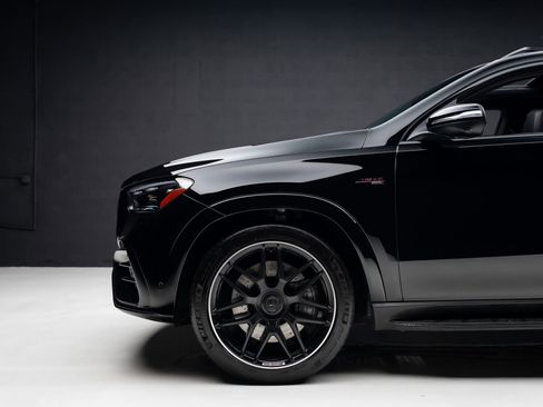 Used 2025 Mercedes-Benz GLE 53 AMG 4MATIC Coupe w/ AMG Night Package image 20