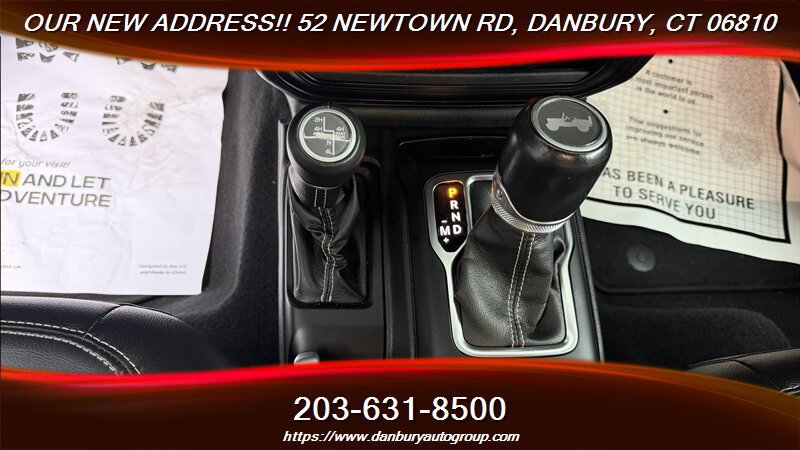 Used 2021 Jeep Wrangler Unlimited Sahara w/ Cold Weather Group AWD/4WD image 27