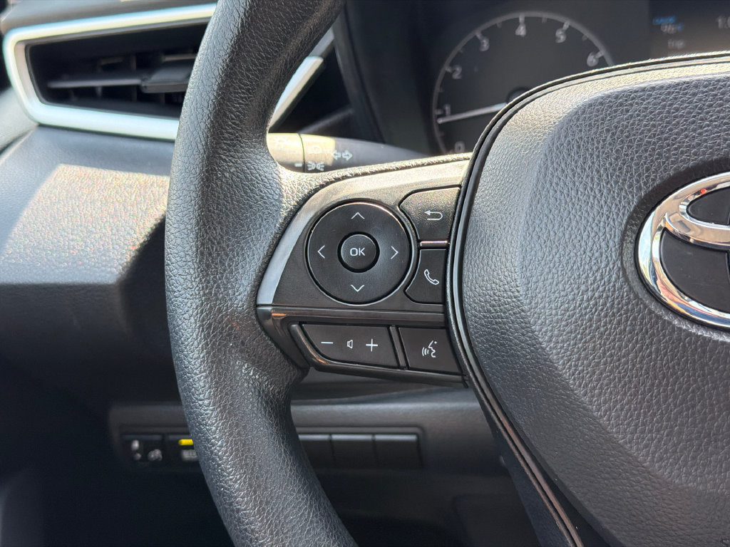 Used 2024 Toyota Corolla LE FWD image 21