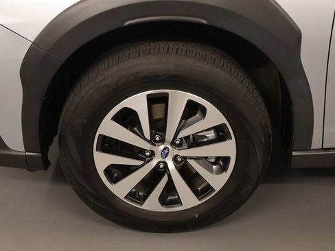 Certified 2024 Subaru Outback Premium w/ Popular Package #1A AWD/4WD image 8