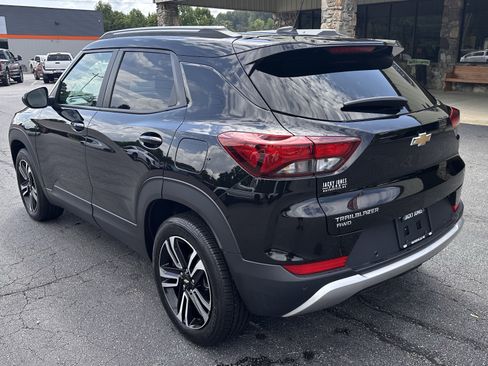 Used 2021 Chevrolet TrailBlazer LT AWD/4WD image 8