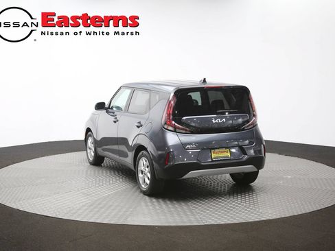 Used 2023 Kia Soul LX w/ LX Technology Package FWD image 62