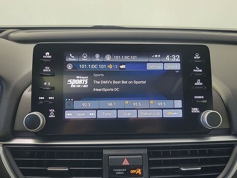 Certified 2020 Honda Accord Touring image 28