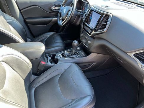 Used 2020 Jeep Cherokee Limited image 22