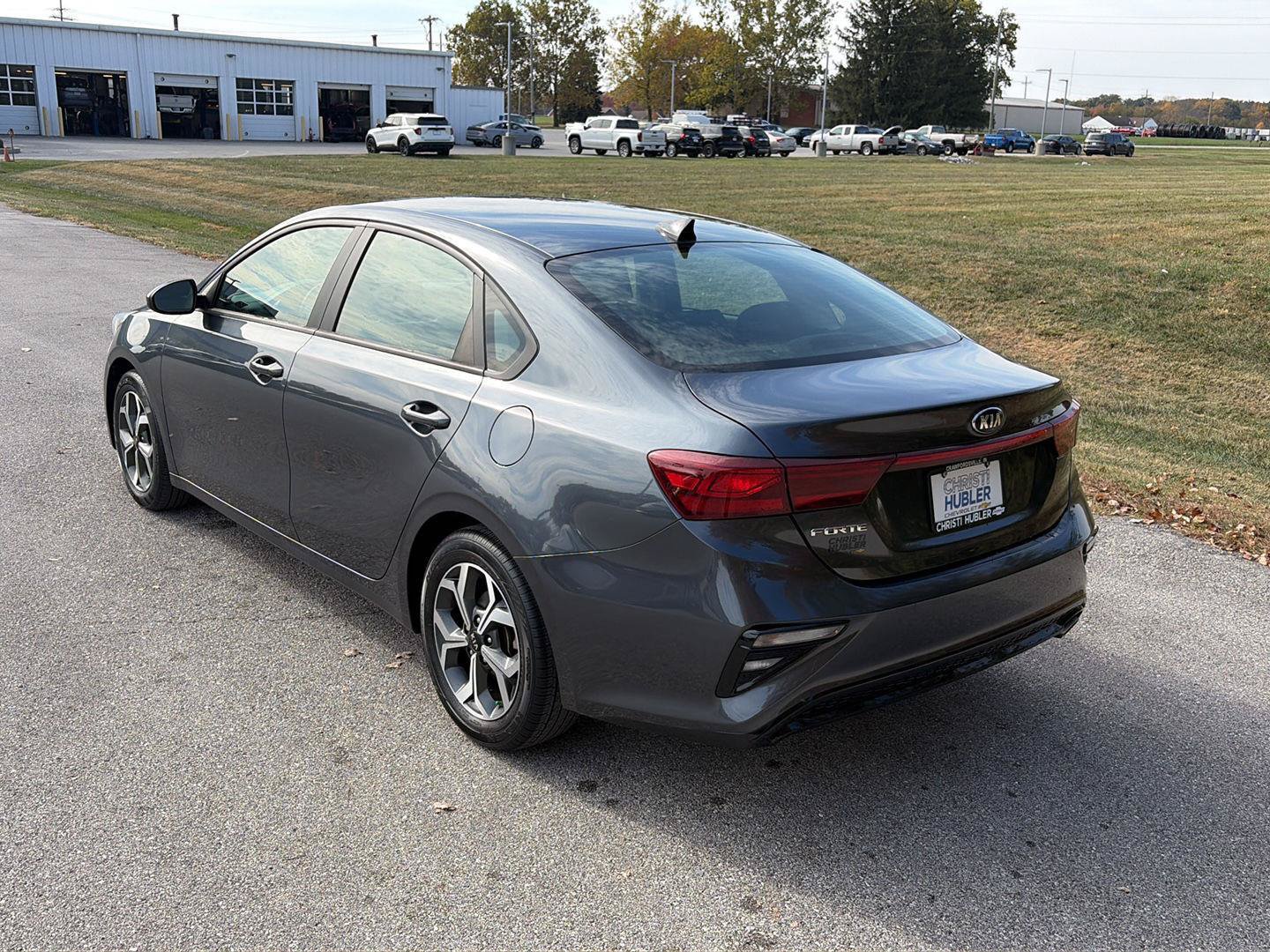 Used 2021 Kia Forte LXS FWD image 3