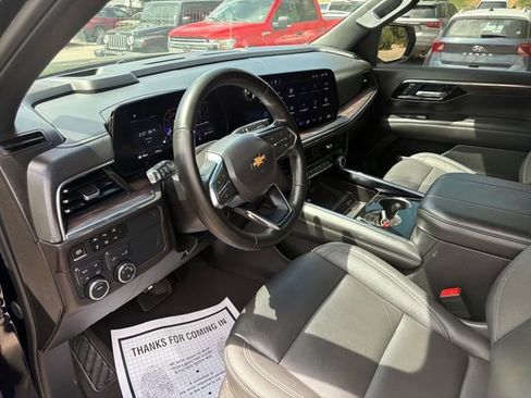 Used 2025 Chevrolet Tahoe LT AWD/4WD image 14