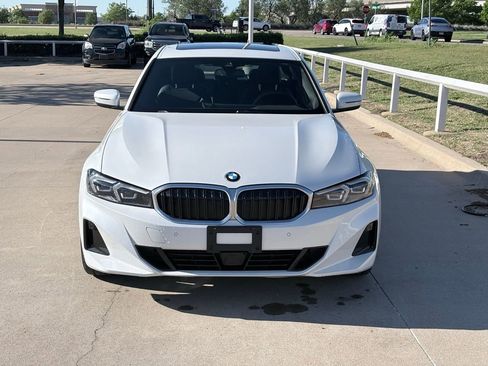 Used 2025 BMW 330i Sedan image 2