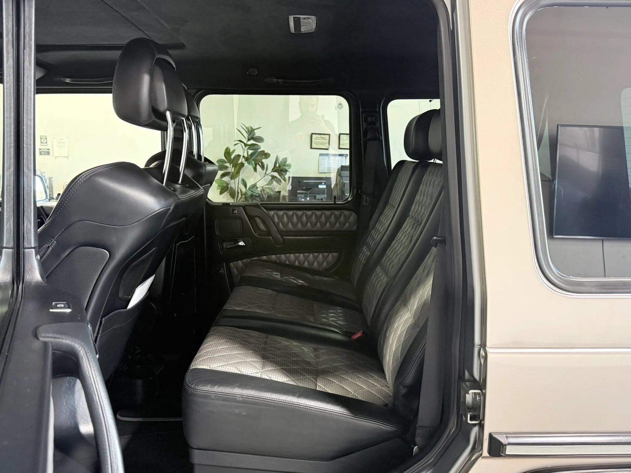 Used 2016 Mercedes-Benz G 63 AMG 4MATIC image 16