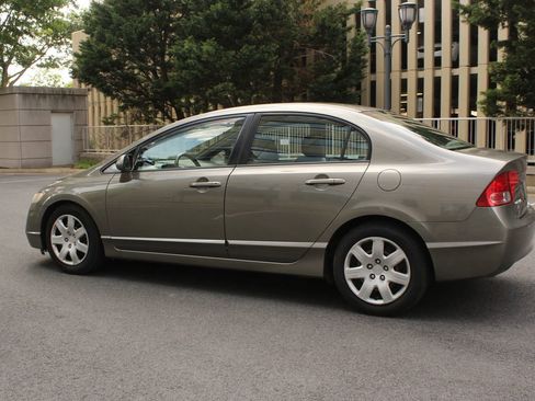 Used 2008 Honda Civic LX image 9