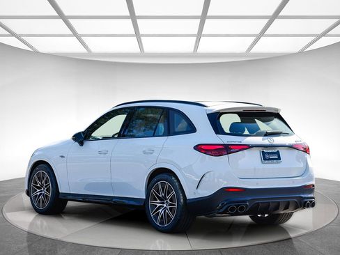 New 2026 Mercedes-Benz GLC 43 AMG 4MATIC image 2