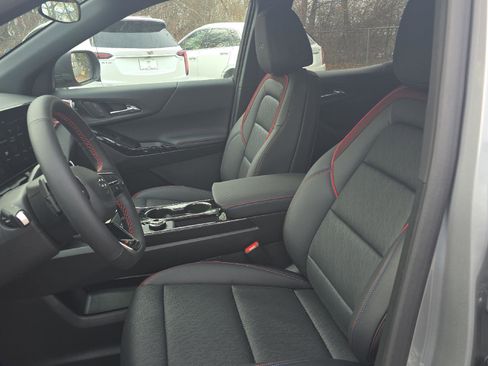 New 2025 Chevrolet Equinox RS w/ Convenience Package III image 11