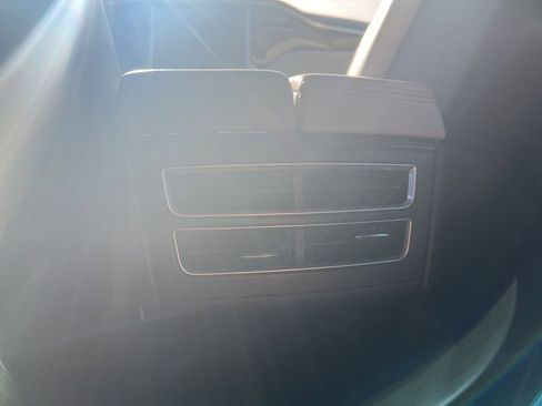 Used 2015 Tesla Model S 70 image 12