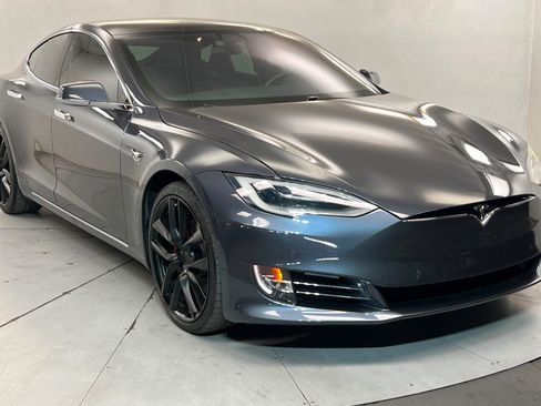Used 2019 Tesla Model S Performance AWD/4WD image 7