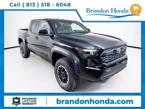 Used 2024 Toyota Tacoma TRD Off-Road image 1