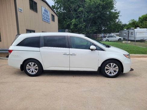 Used 2015 Honda Odyssey EX-L image 3
