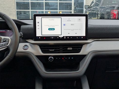 New 2026 Ford Explorer Active image 13