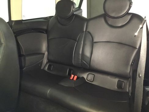 Used 2011 MINI Cooper Clubman S image 39