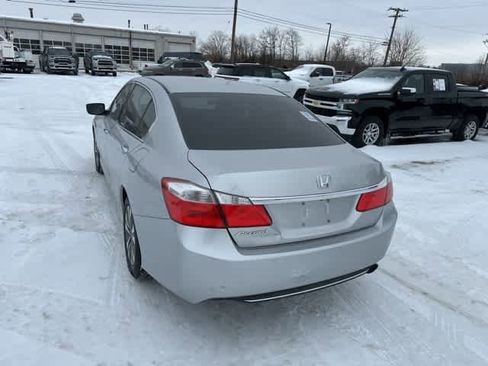 Used 2015 Honda Accord LX image 18