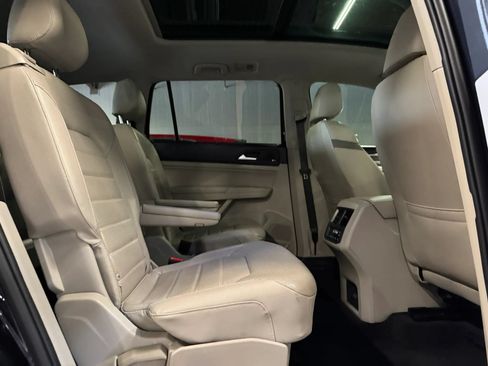 Used 2021 Volkswagen Atlas SEL Premium AWD/4WD image 33