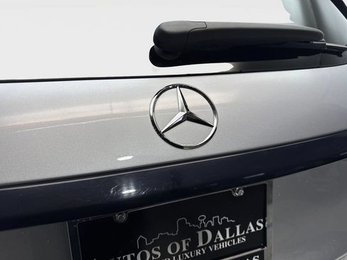 Used 2023 Mercedes-Benz GLC 300 4MATIC image 21