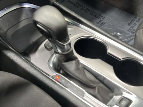 Used 2024 Chevrolet Malibu LT FWD image 19