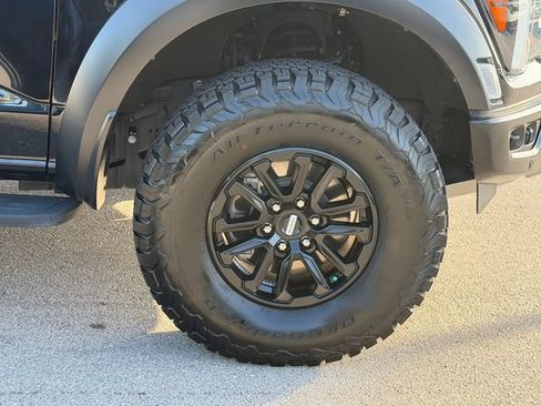 Certified 2024 Ford F150 Raptor AWD/4WD image 9