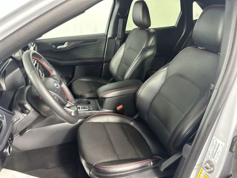 Used 2025 Ford Escape ST-Line FWD image 4