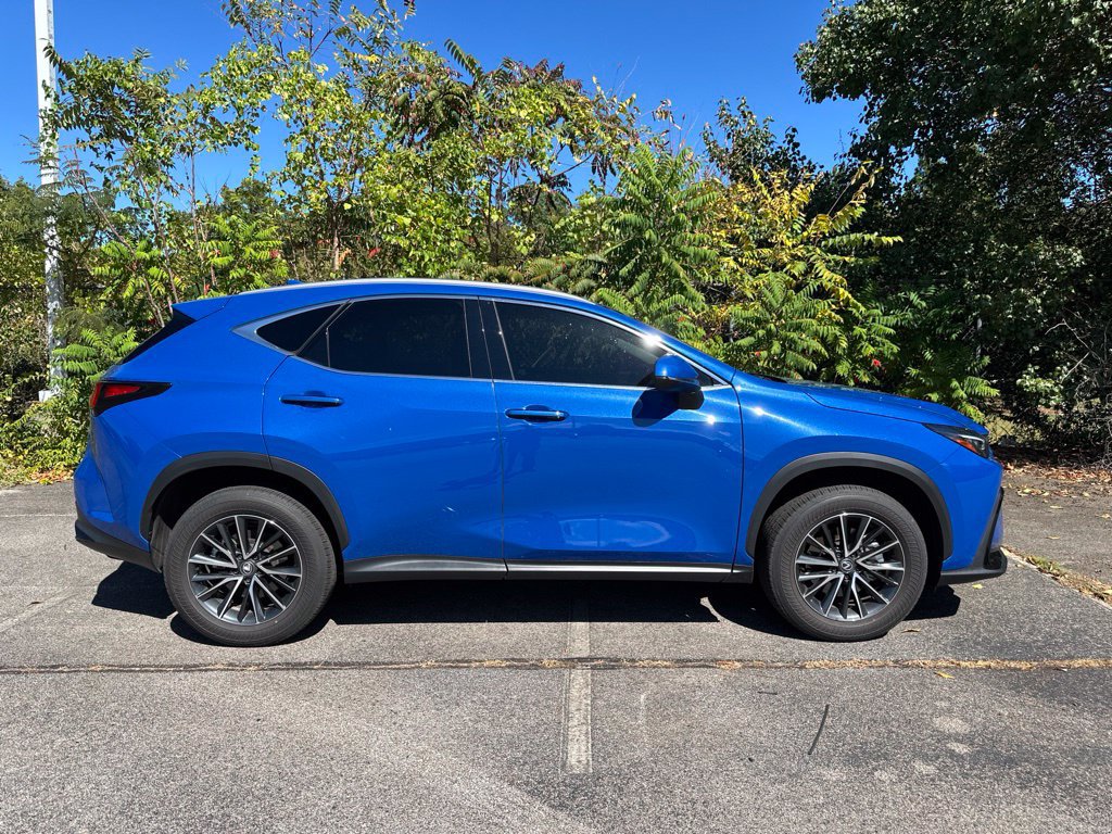 Used 2025 Lexus NX 250 FWD w/ Cold Area Package image 2