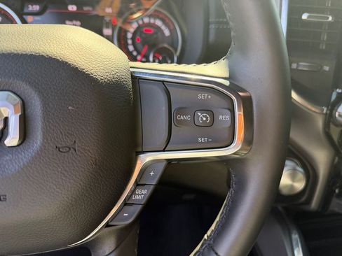 Used 2024 RAM 1500 Laramie AWD/4WD image 16
