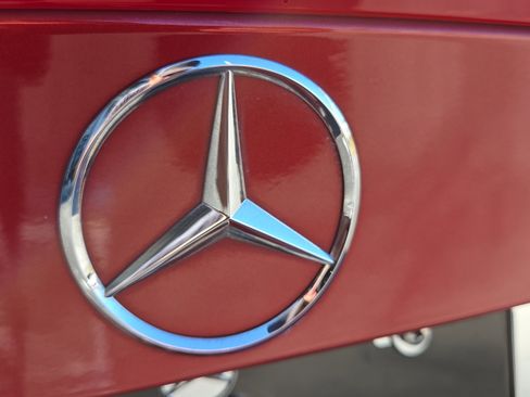 Used 2019 Mercedes-Benz SLC 300 image 14