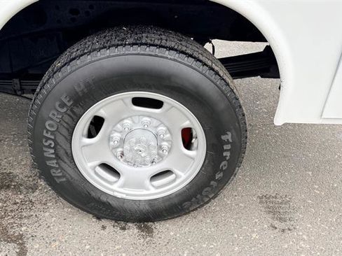Used 2019 Chevrolet Silverado 2500 W/T w/ WT Convenience Package AWD/4WD image 27