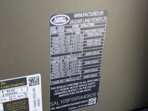 Used 2024 Land Rover Range Rover Sport SV Edition One Carbon Bronze image 16