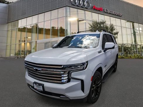 Used 2021 Chevrolet Tahoe High Country RWD image 1