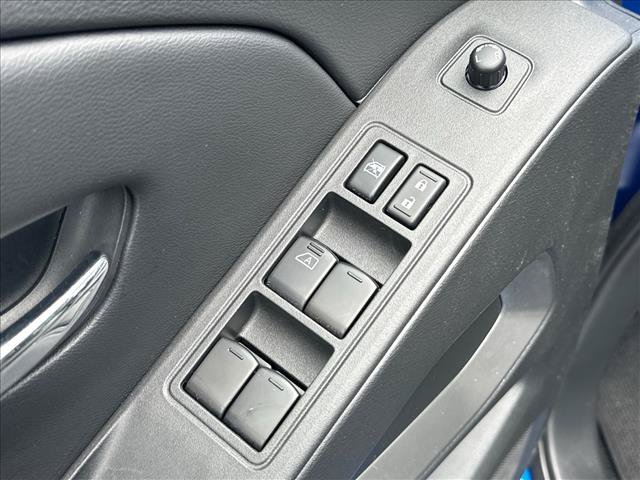Certified 2025 Nissan Frontier SV RWD image 14