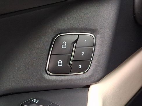 Certified 2024 Ford Expedition Platinum image 31