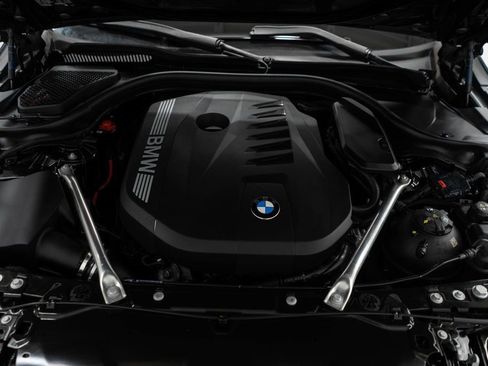 Used 2025 BMW 540i xDrive image 43
