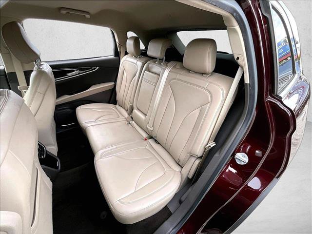 Used 2023 Lincoln Nautilus FWD image 27