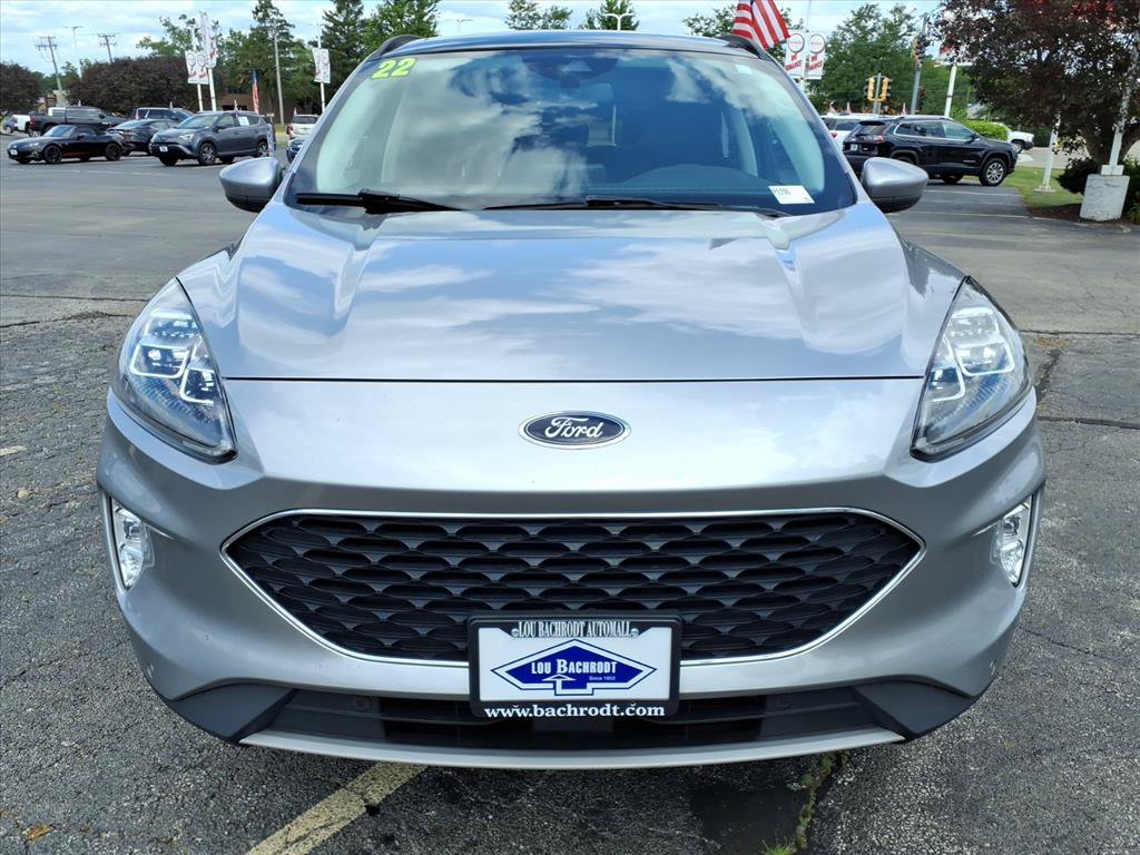Used 2022 Ford Escape Titanium w/ Class II Trailer Tow Package AWD/4WD image 2